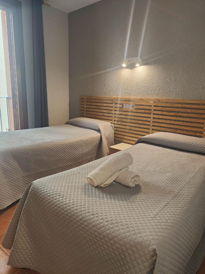 Hotel Acebo Plaza Mayor Jaca Kültér fotó