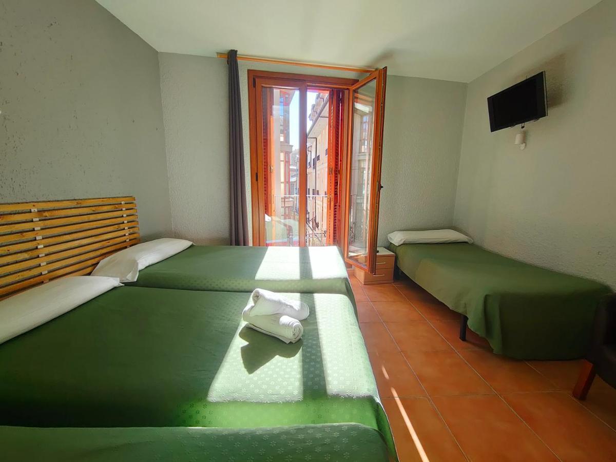 Hotel Acebo Plaza Mayor Jaca Kültér fotó
