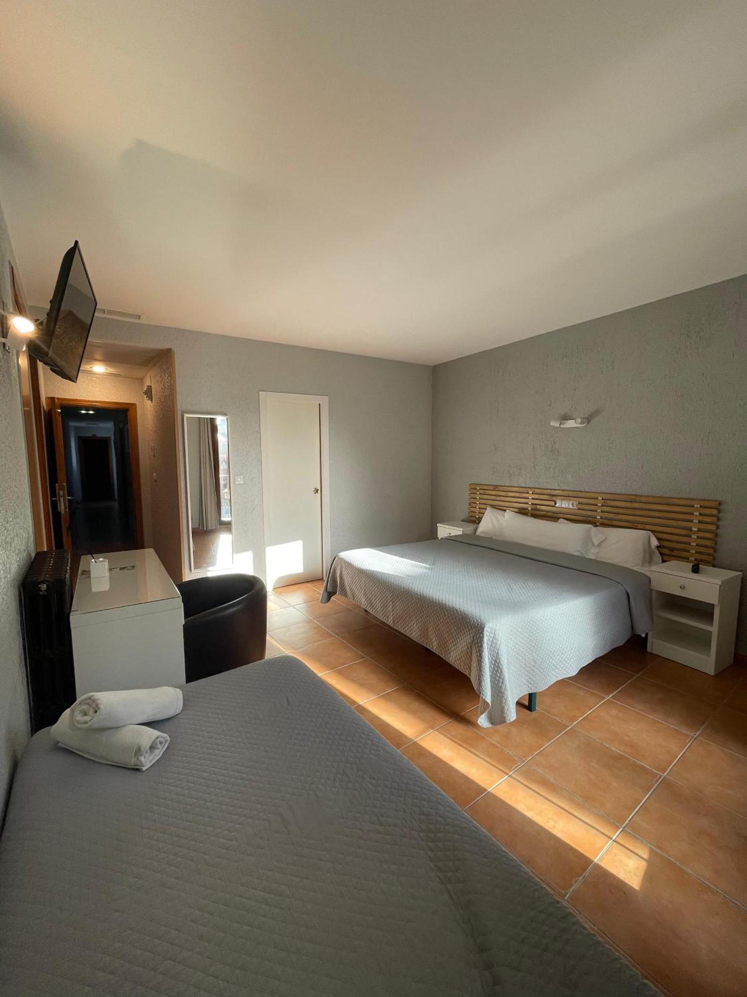 Hotel Acebo Plaza Mayor Jaca Kültér fotó