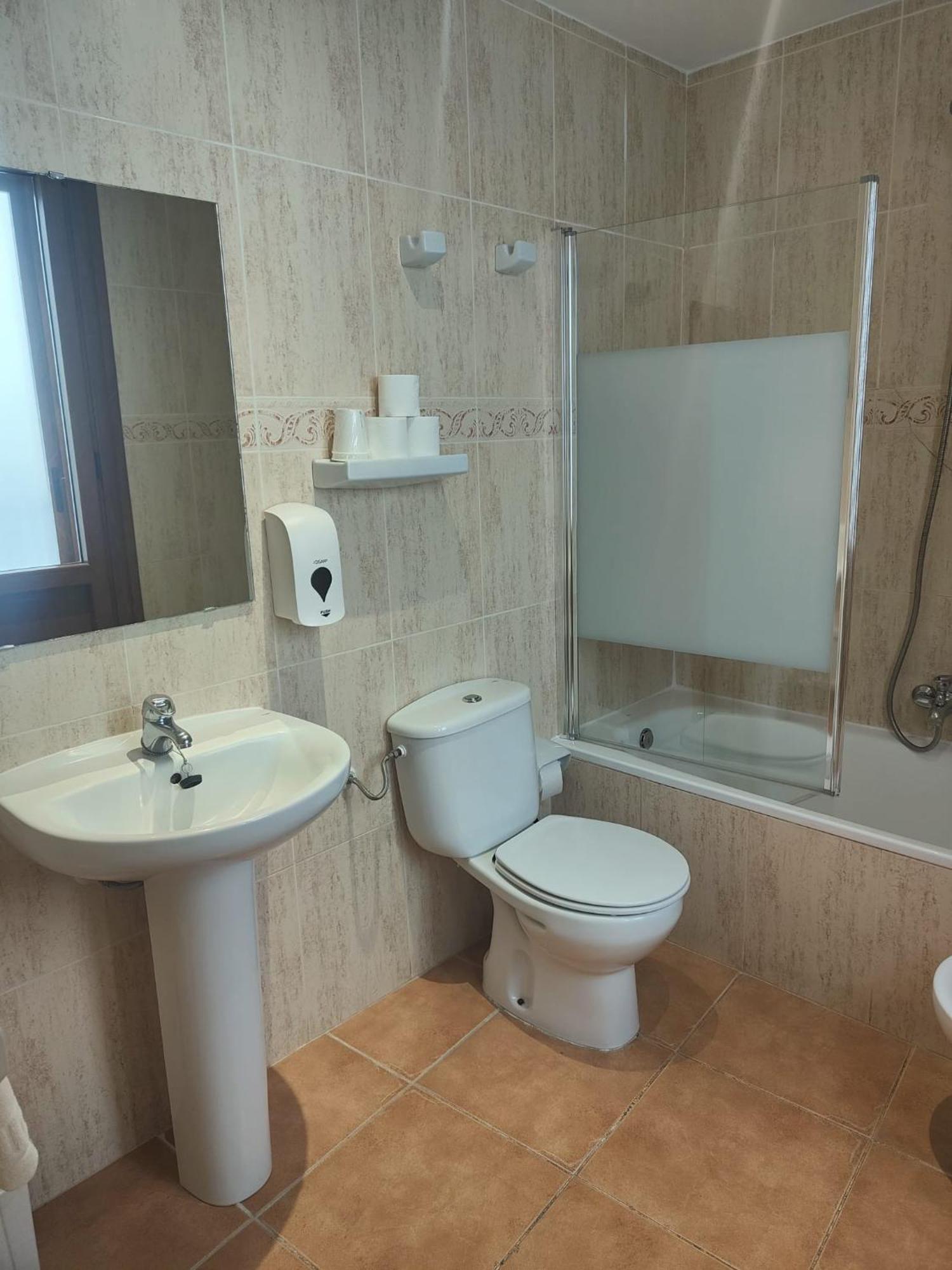 Hotel Acebo Plaza Mayor Jaca Kültér fotó